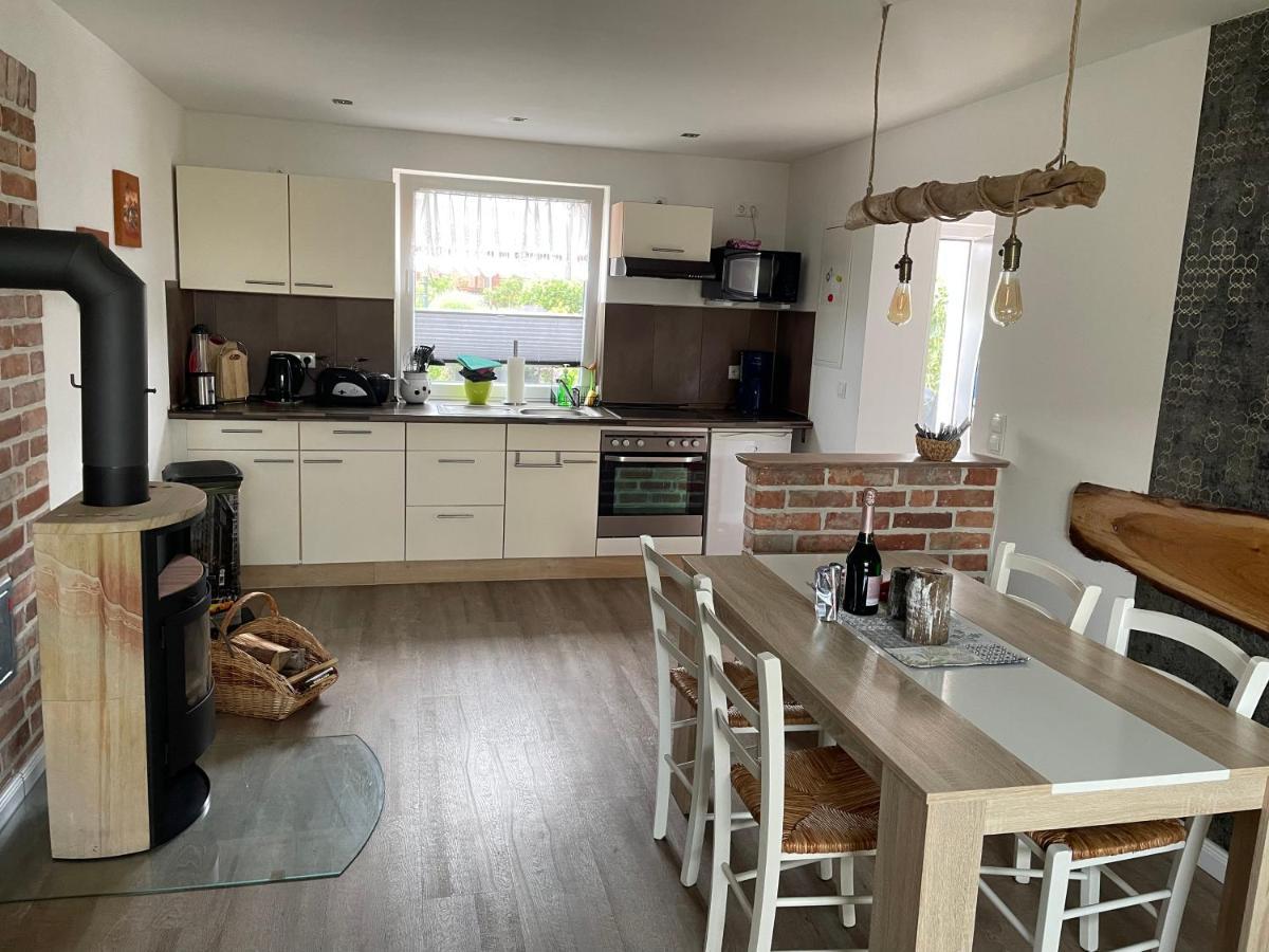 Ferienwohnung Fiene Groß Zicker Buitenkant foto